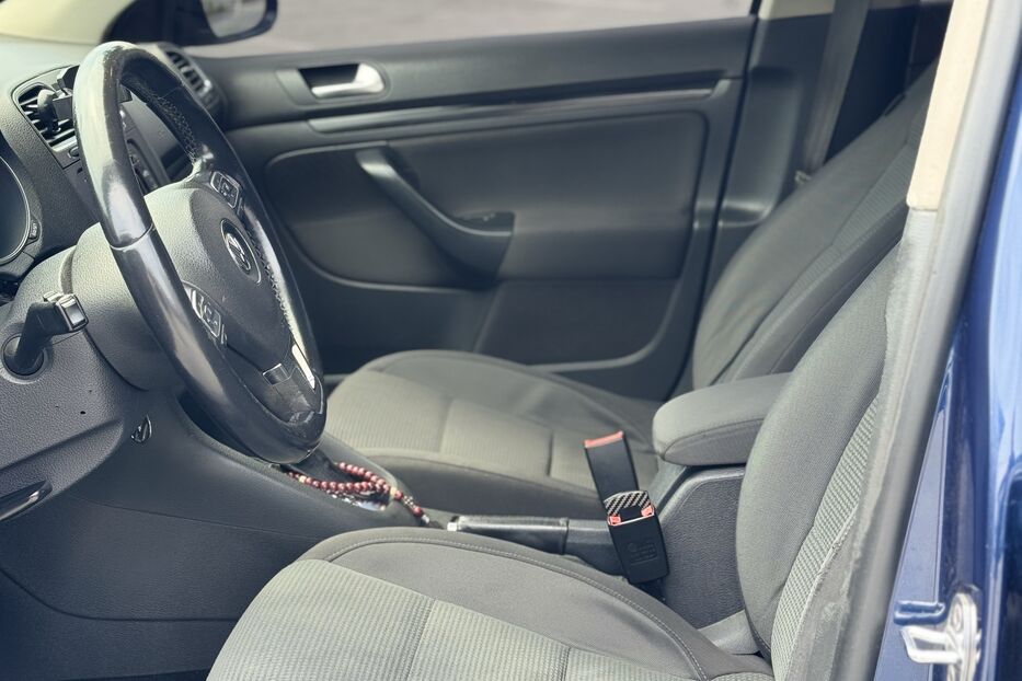 Продам Volkswagen Golf  VI Blue Motion 2012 року у Вінниці