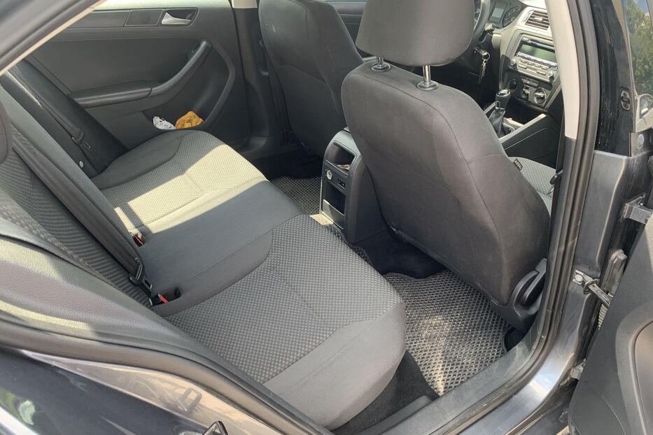 Продам Volkswagen Jetta 2014 року у м. Шепетівка, Хмельницька область