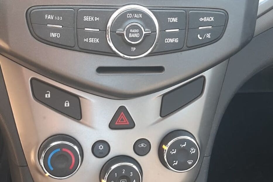 Продам Chevrolet Aveo 2012 року у Харкові