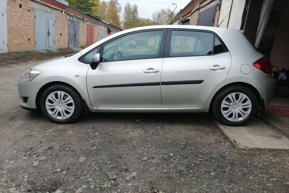Продам Toyota Auris 2008 року у м. Ніжин, Чернігівська область
