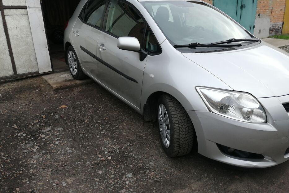Продам Toyota Auris 2008 року у м. Ніжин, Чернігівська область