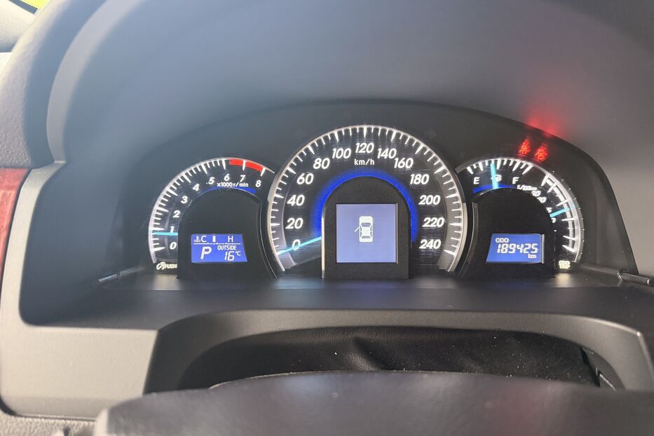 Продам Toyota Camry 2013 року у Києві