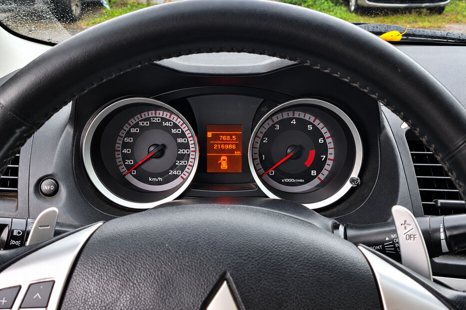 Продам Mitsubishi Lancer X 2008 року у Києві