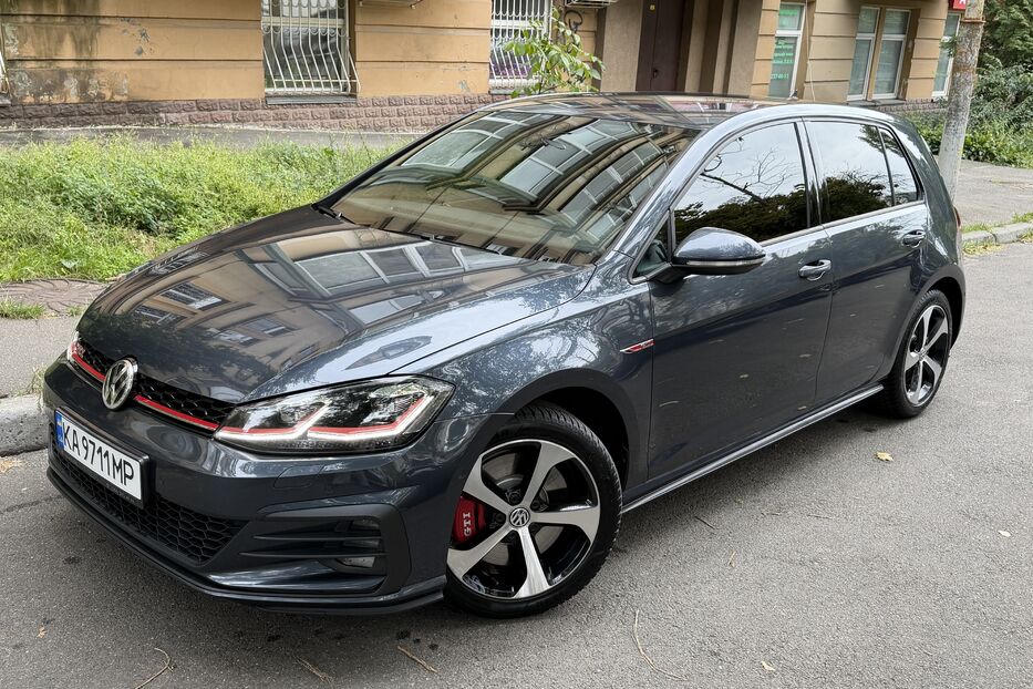 Продам Volkswagen Golf GTI 2020 року у Києві