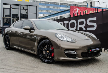 Продам Porsche Panamera Turbo  2011 года в Киеве