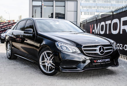 Продам Mercedes-Benz E-Class AMG 200 CGI 2014 года в Киеве