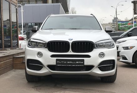 Продам BMW X5 M 50 D 2015 года в Киеве