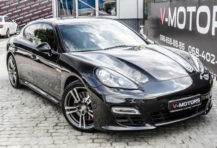 Продам Porsche Panamera GTS 2012 року у Києві