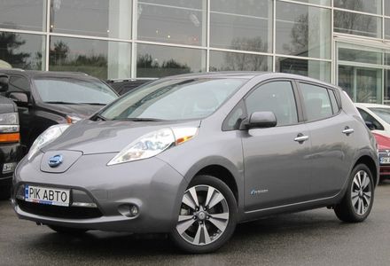 Продам Nissan Leaf SL 24kWh BOSE 2015 года в Киеве