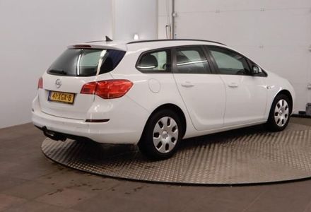 Продам Opel Astra J 2012 года в Львове