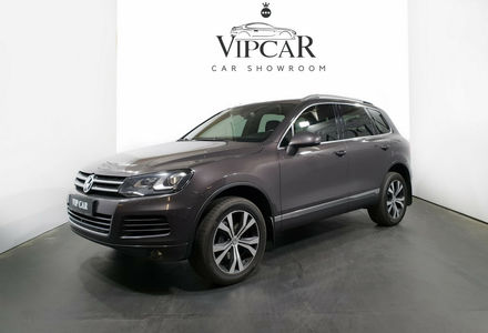 Продам Volkswagen Touareg 2012 года в Киеве