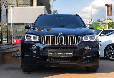 Продам BMW X5 M 50D 2016 года в Киеве