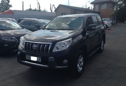 Продам Toyota Land Cruiser Prado 2.7 2010 года в Киеве