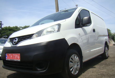 Продам Nissan NV 2014 года в Одессе