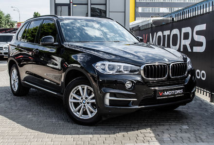 Продам BMW X5 2.5d Xdrive 2016 года в Киеве