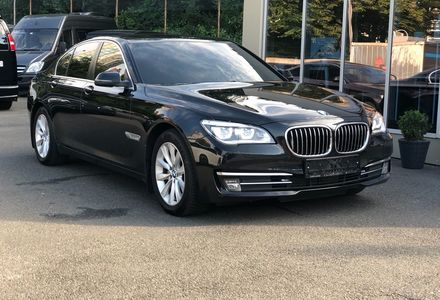 Продам BMW 730 diesel x-drive 2014 года в Киеве