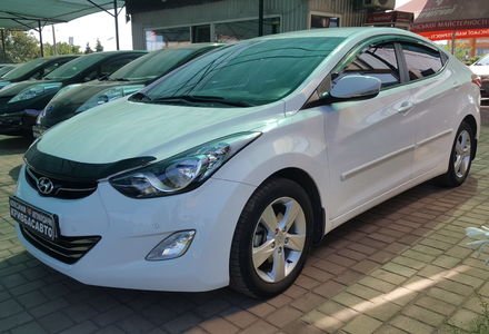 Продам Hyundai Elantra 2013 года в г. Кривой Рог, Днепропетровская область