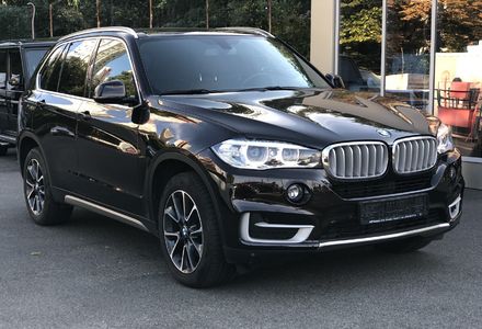 Продам BMW X5 xDrive25D 2016 года в Киеве