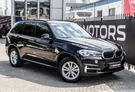 Продам BMW X5 Xdrive 2.5D 2016 года в Киеве