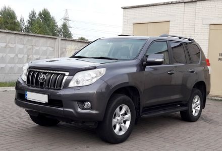 Продам Toyota Land Cruiser Prado 2012 года в Киеве