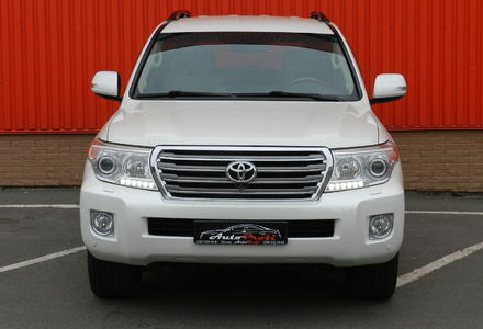 Продам Toyota Land Cruiser 200 2013 года в Одессе