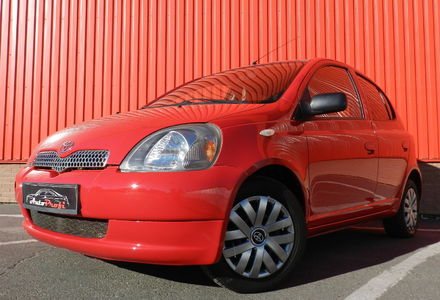 Продам Toyota Yaris 2002 года в Одессе