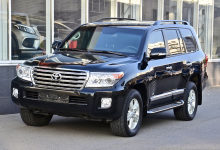 Продам Toyota Land Cruiser 200 ARMORED  2014 года в Киеве