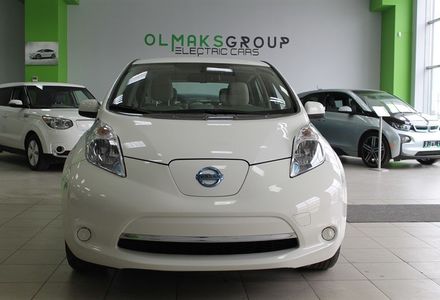 Продам Nissan Leaf SV 30kWt 2016 года в Киеве