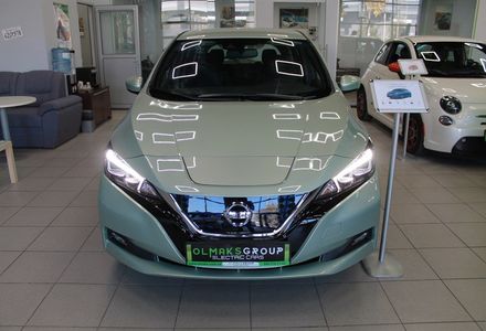 Продам Nissan Leaf SV 40kWt 2018 года в Киеве