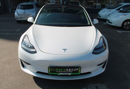 Продам Tesla Model S Model 3 Long Range 2018 2018 года в Киеве