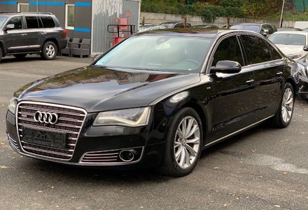 Продам Audi A8 W12 6.3 2012 года в Киеве