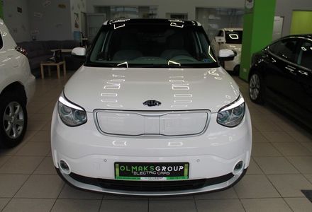 Продам Kia Soul EV + Premium + Sunroof, 27 kWt 2016 года в Киеве