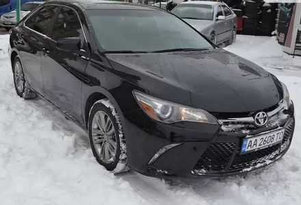 Продам Toyota Camry 2015 года в Киеве