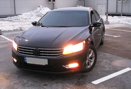 Продам Volkswagen Passat B8 2016 года в Киеве