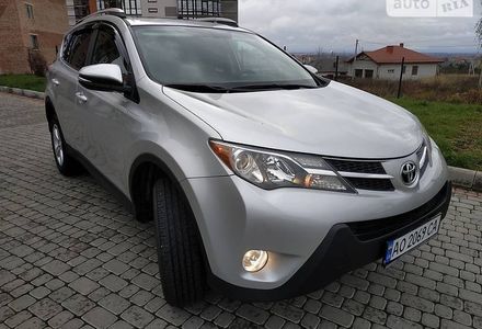 Продам Toyota Rav 4 2013 года в Львове