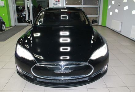 Продам Tesla Model S 85 2013 года в Киеве