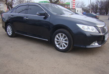 Продам Toyota Camry premium 2012 года в Одессе