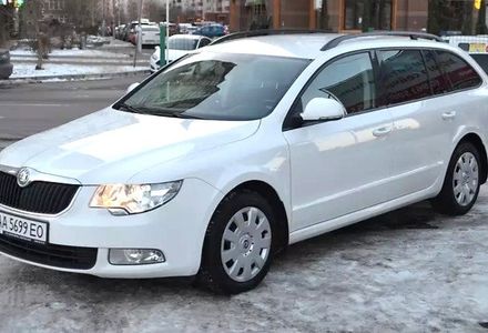 Продам Skoda Superb 2011 года в Киеве