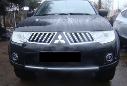 Продам Mitsubishi Outlander XL 2.5 TD  2011 года в Одессе