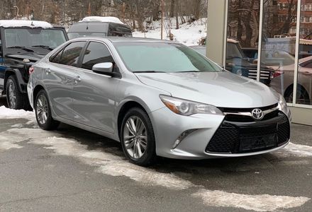 Продам Toyota Camry SE 2015 года в Киеве