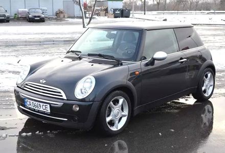 Продам MINI Cooper 2004 года в Киеве