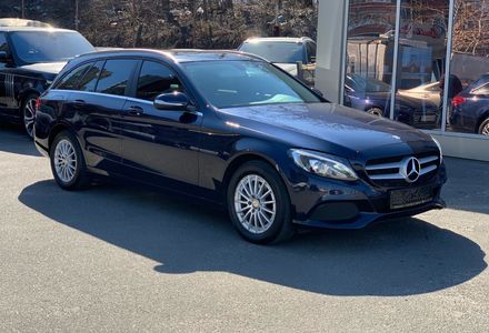 Продам Mercedes-Benz C-Class 2015 года в Киеве