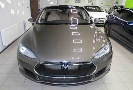 Продам Tesla Model S 70 2015 года в Киеве