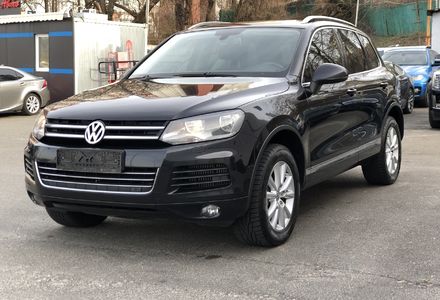 Продам Volkswagen Touareg 2012 года в Киеве