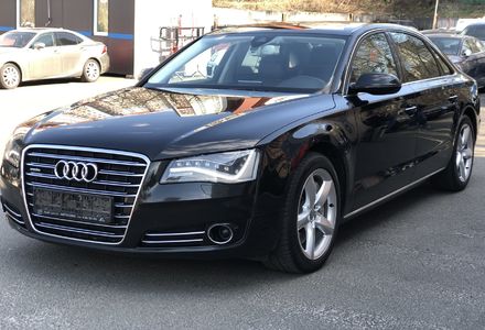 Продам Audi A8 4.2 TD 2011 года в Киеве