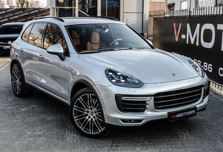 Продам Porsche Cayenne Turbo 2016 года в Киеве