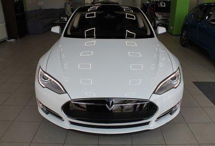 Продам Tesla Model S 60 2014 года в Киеве