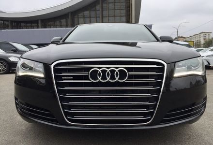 Продам Audi A8 TDI QUATTRO 2011 года в Киеве