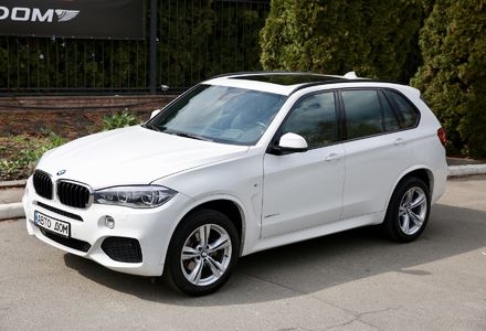 Продам BMW X5 3.0d M-пакет 2013 года в Киеве