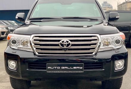 Продам Toyota Land Cruiser 200 ARMOURED B6/BR6 2015 года в Киеве